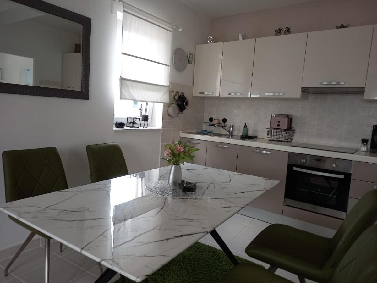 Apartmani Bruna Jezera Eksteriør billede